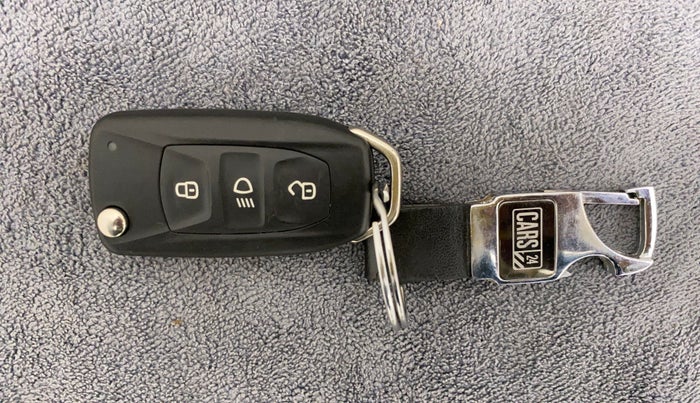 2022 Tata Tiago XZ PLUS CNG, CNG, Manual, 6,889 km, Key Close Up