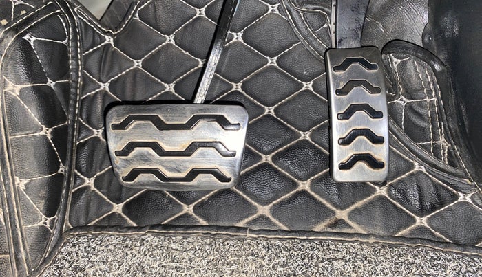 2021 Hyundai NEW I20 ASTA (O) 1.0 TURBO GDI DCT, Petrol, Automatic, 37,692 km, Pedals