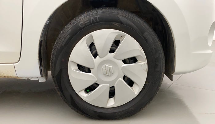 2017 Maruti Celerio VXI (O), Petrol, Manual, 69,699 km, Right Front Wheel