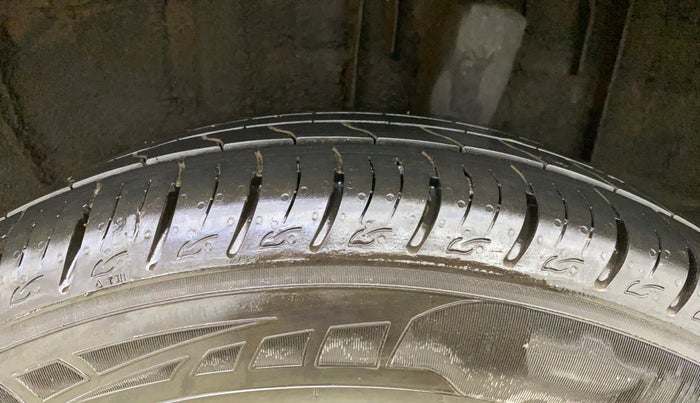 2022 Renault Kiger RXZ MT, Petrol, Manual, 35,730 km, Left Rear Tyre Tread