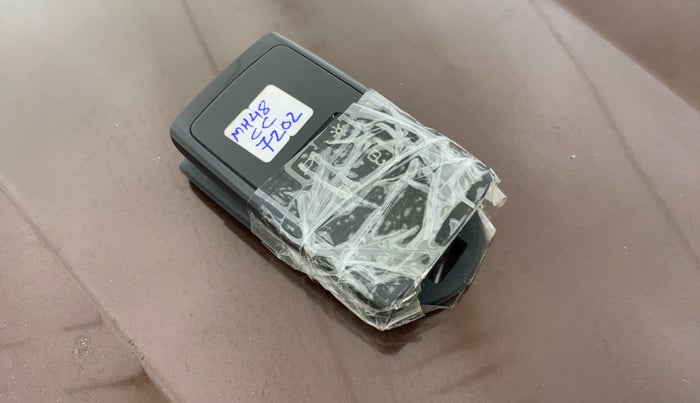 2022 Renault Kiger RXZ MT, Petrol, Manual, 35,730 km, Key Close Up