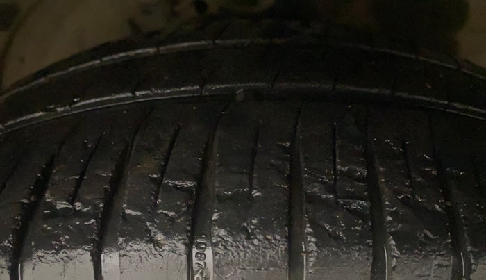 2013 Chevrolet Sail 1.2 LT ABS, Petrol, Manual, 87,619 km, Right Front Tyre Tread