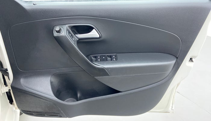 2017 Volkswagen Polo COMFORTLINE 1.2L PETROL, Petrol, Manual, 29,257 km, Driver Side Door Panels Control