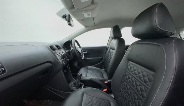 2017 Volkswagen Polo COMFORTLINE 1.2L PETROL, Petrol, Manual, 29,257 km, Right Side Front Door Cabin