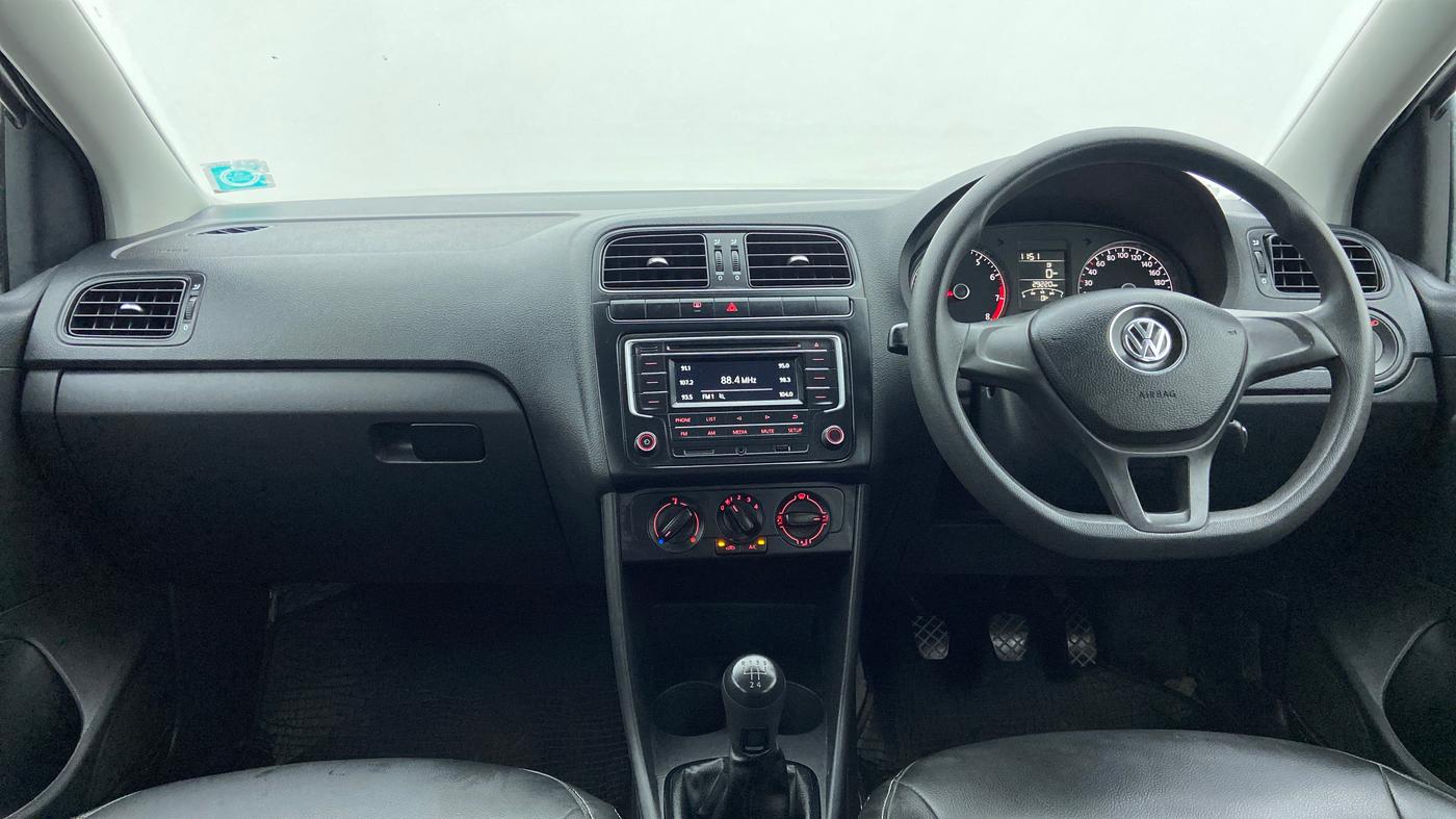 2017 Volkswagen Polo COMFORTLINE 1.2L PETROL, Petrol, Manual, 29,257 km, Dashboard