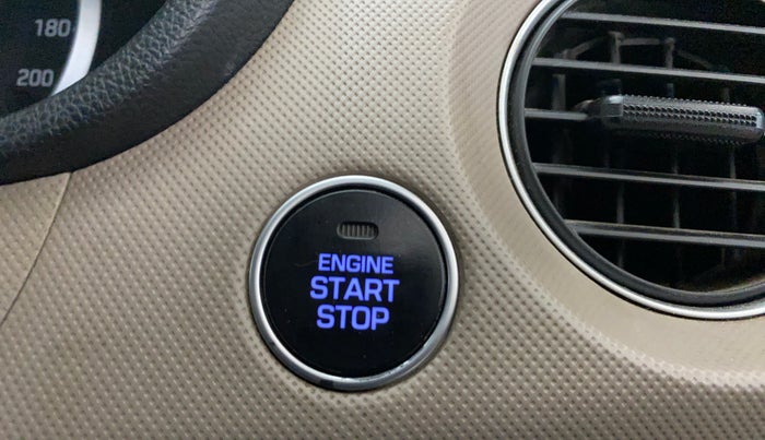2014 Hyundai Grand i10 SPORTZ 1.2 KAPPA VTVT, Petrol, Manual, 70,719 km, Keyless Start/ Stop Button