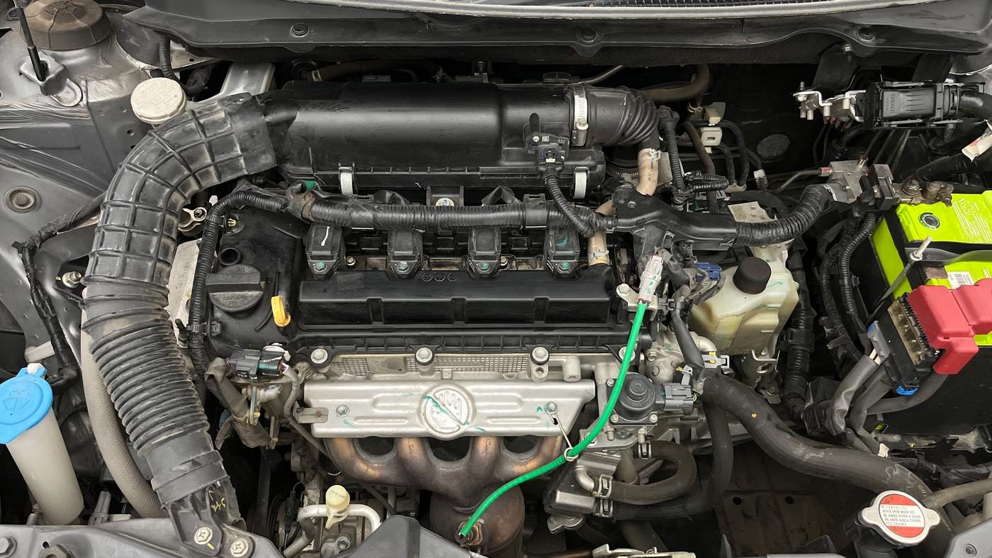 2021 Maruti Dzire VXI AMT, Petrol, Automatic, 49,452 km, Engine View