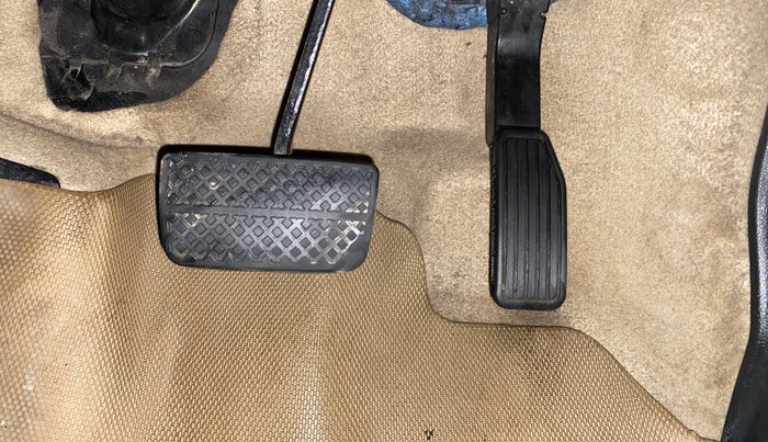 2016 Honda City 1.5L I-VTEC VX CVT, Petrol, Automatic, 1,42,290 km, Pedals