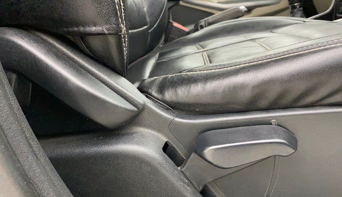 2019 Ford Ecosport TITANIUM 1.5L DIESEL, Diesel, Manual, 1,05,054 km, Driver Side Adjustment Panel