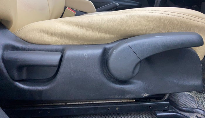 2019 Honda Jazz 1.2L I-VTEC VX CVT, Petrol, Automatic, 98,220 km, Driver Side Adjustment Panel
