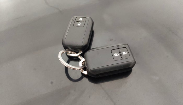 2023 Toyota URBAN CRUISER HYRYDER V HYBRID, Hybrid, Automatic, 89,766 km, Key Close Up