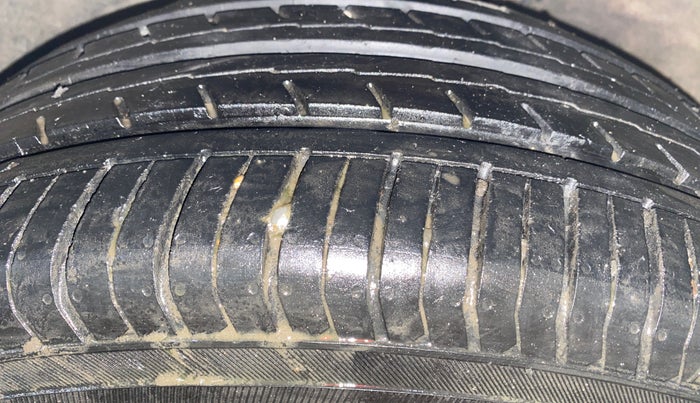 2018 Skoda Rapid STYLE 1.5 TDI, Diesel, Manual, 61,396 km, Left Front Tyre Tread