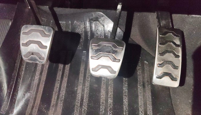 2017 Hyundai i20 Active 1.2 SX, Petrol, Manual, 59,486 km, Pedals