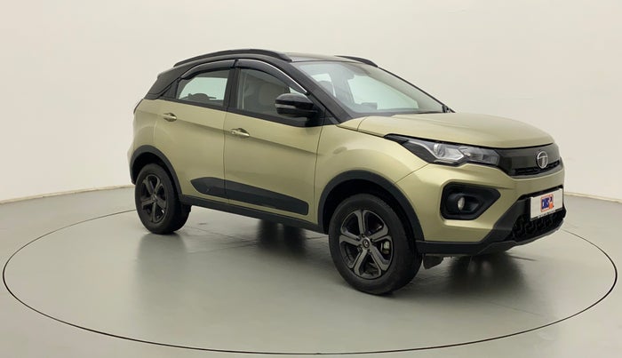 2022 Tata NEXON XZA PLUS (PREMIUM) KAZIRANGA PETROL, Petrol, Automatic, 17,436 km, Right Front Diagonal