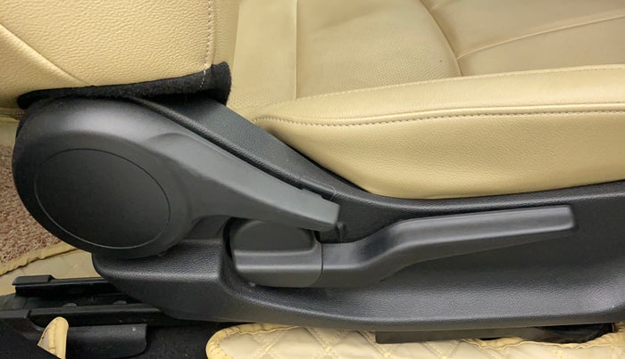 2021 Honda City 1.5L I-VTEC ZX CVT, Petrol, Automatic, 59,280 km, Driver Side Adjustment Panel