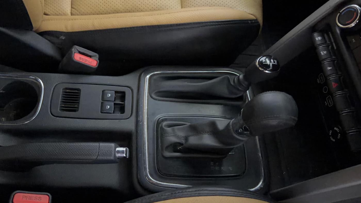 2021 Mahindra Thar LX PETROL HT 4WD AT, Petrol, Automatic, 80,146 km, Gear Lever