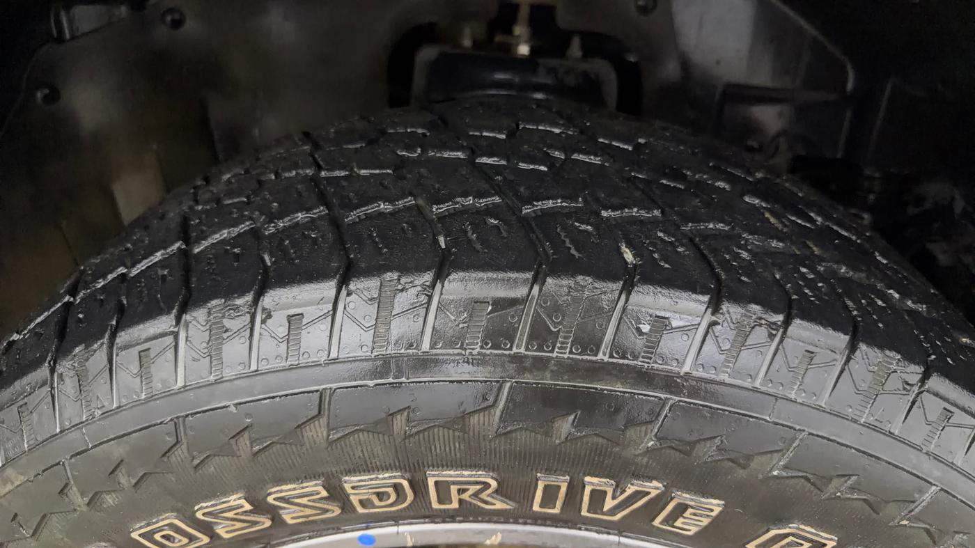 2021 Mahindra Thar LX PETROL HT 4WD AT, Petrol, Automatic, 80,146 km, Right Front Tyre Tread