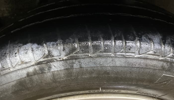 2016 Honda Jazz 1.2L I-VTEC V AT, Petrol, Automatic, 73,272 km, Left Rear Tyre Tread