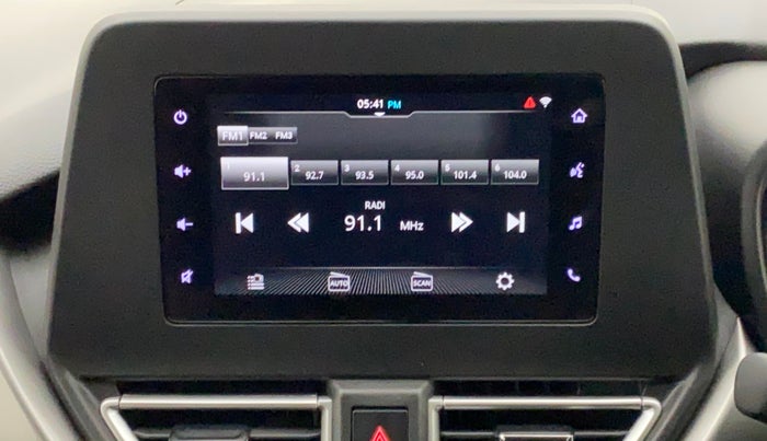 2022 Maruti Baleno ZETA PETROL 1.2, Petrol, Manual, 4,121 km, Infotainment System