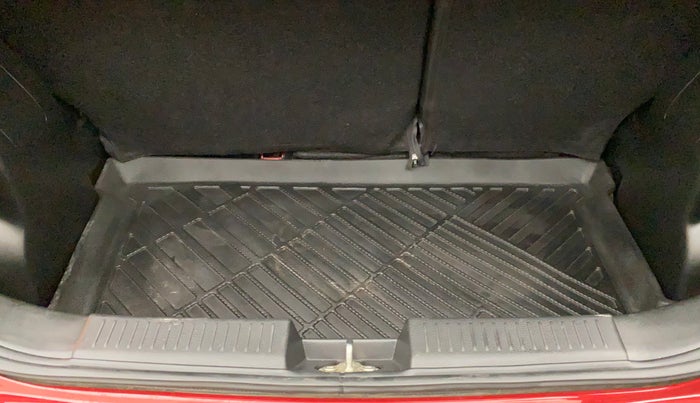 2022 Maruti Baleno ZETA PETROL 1.2, Petrol, Manual, 4,121 km, Boot Inside