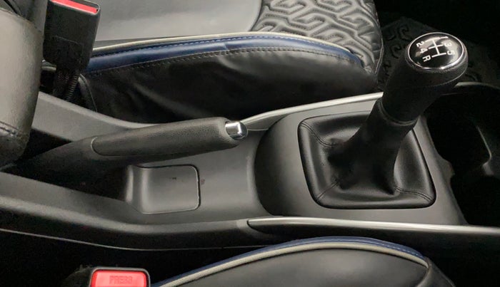2022 Maruti Baleno ZETA PETROL 1.2, Petrol, Manual, 4,121 km, Gear Lever