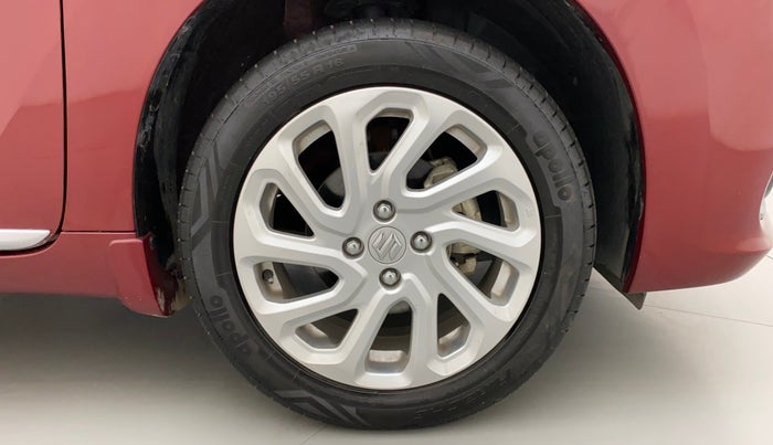 2022 Maruti Baleno ZETA PETROL 1.2, Petrol, Manual, 4,121 km, Right Front Wheel