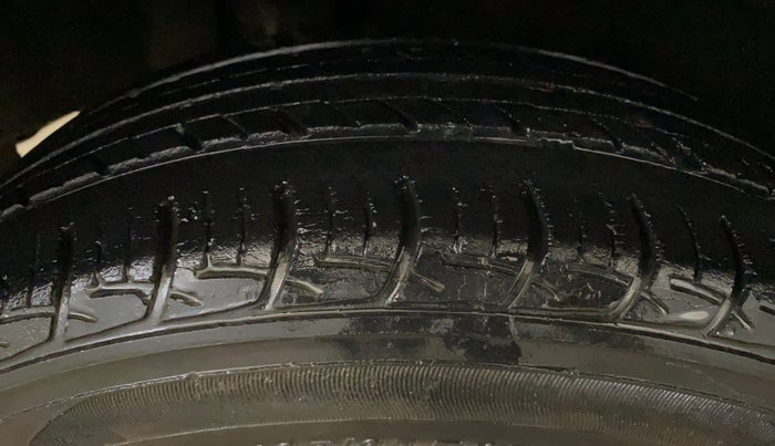 2018 Maruti Baleno DELTA PETROL 1.2, Petrol, Manual, 32,673 km, Right Rear Tyre Tread