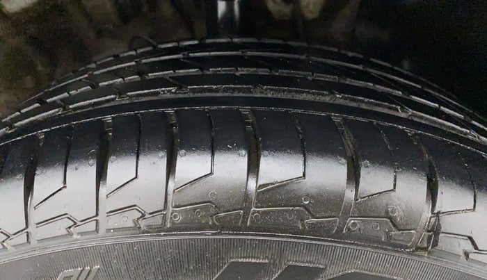 2019 Hyundai VENUE SX 1.0 TURBO, Petrol, Manual, 99,901 km, Right Front Tyre Tread