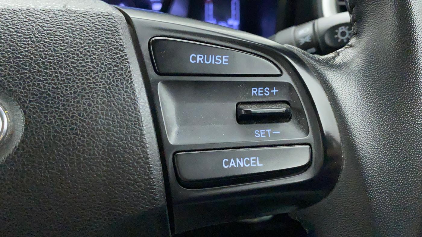 2019 Hyundai VENUE SX 1.0 TURBO, Petrol, Manual, 99,901 km, Adaptive Cruise Control
