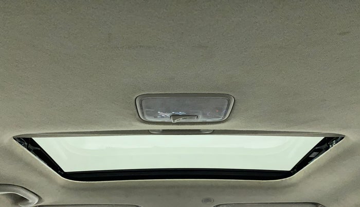 2019 Hyundai VENUE SX 1.0 TURBO, Petrol, Manual, 99,901 km, Moonroof/ Sunroof