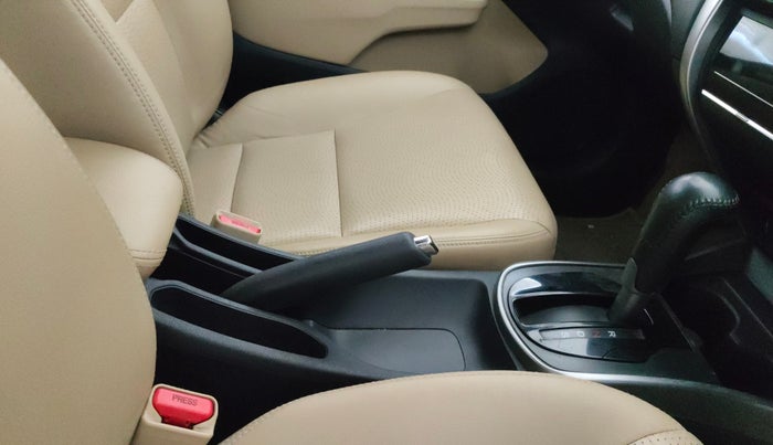 2014 Honda City 1.5L I-VTEC VX CVT, Petrol, Automatic, 65,298 km, Gear Lever