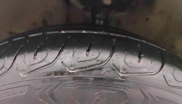 2014 Honda City 1.5L I-VTEC VX CVT, Petrol, Automatic, 65,298 km, Left Front Tyre Tread