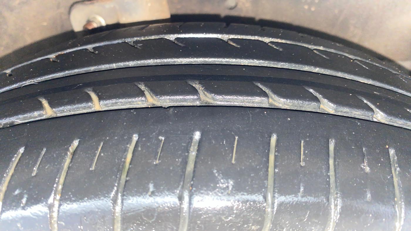 2015 Maruti Celerio ZXI AMT, Petrol, Automatic, 70,600 km, Right Front Tyre Tread