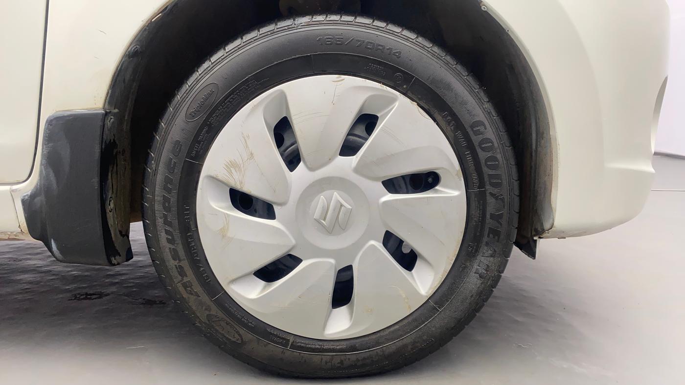 2015 Maruti Celerio ZXI AMT, Petrol, Automatic, 70,600 km, Right Front Wheel