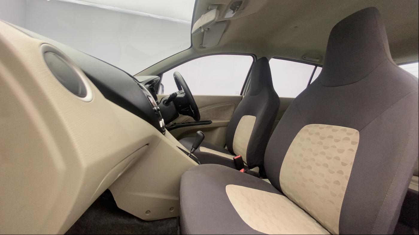 2015 Maruti Celerio ZXI AMT, Petrol, Automatic, 70,600 km, Right Side Front Door Cabin