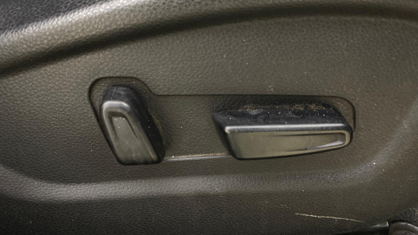 2021 KIA SELTOS GTX PLUS DCT 1.4 PETROL, Petrol, Automatic, 61,325 km, Driver Side Adjustment Panel