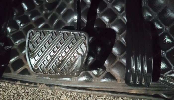 2021 Renault Duster RXZ 1.3 TURBO PETROL CVT, Petrol, Automatic, 55,498 km, Pedals