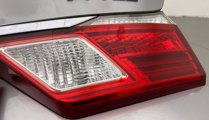 2019 Honda City 1.5L I-VTEC VX CVT, Petrol, Automatic, 24,522 km, Right tail light - Minor damage