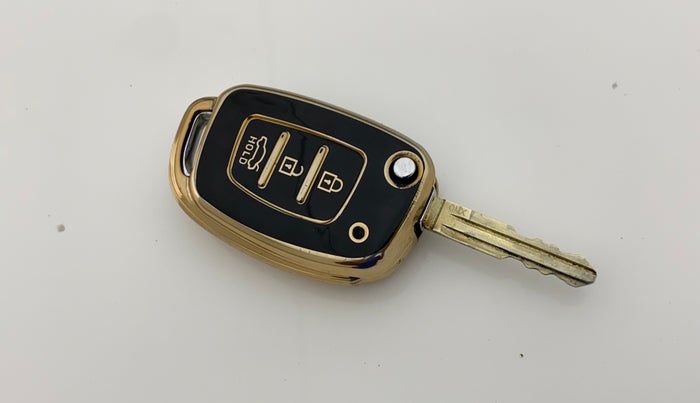 2023 Hyundai VENUE S 1.2, Petrol, Manual, 18,116 km, Key Close Up