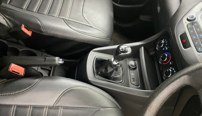 2018 Ford FREESTYLE TREND 1.5 DIESEL, Diesel, Manual, 56,726 km, Gear Lever