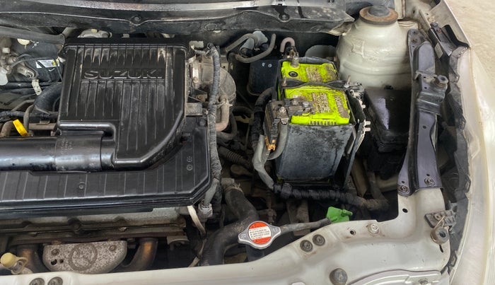 2014 Maruti Swift VXI, Petrol, Manual, 48,783 km, Engine View - Left