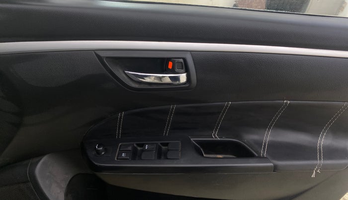 2014 Maruti Swift VXI, Petrol, Manual, 48,783 km, Driver Side Door Panels Control