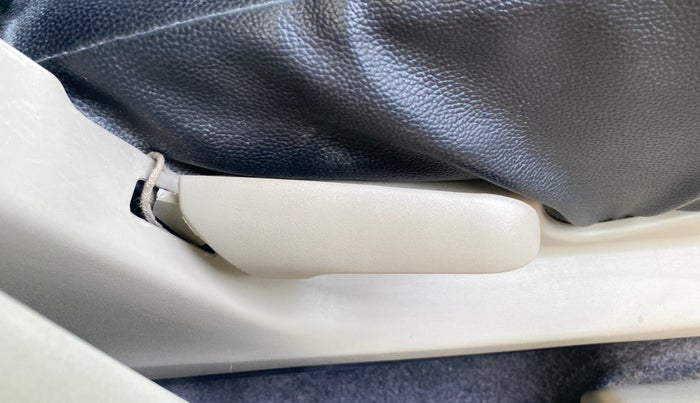 2017 Maruti Celerio VXI AMT (O), Petrol, Automatic, 46,579 km, Driver Side Adjustment Panel