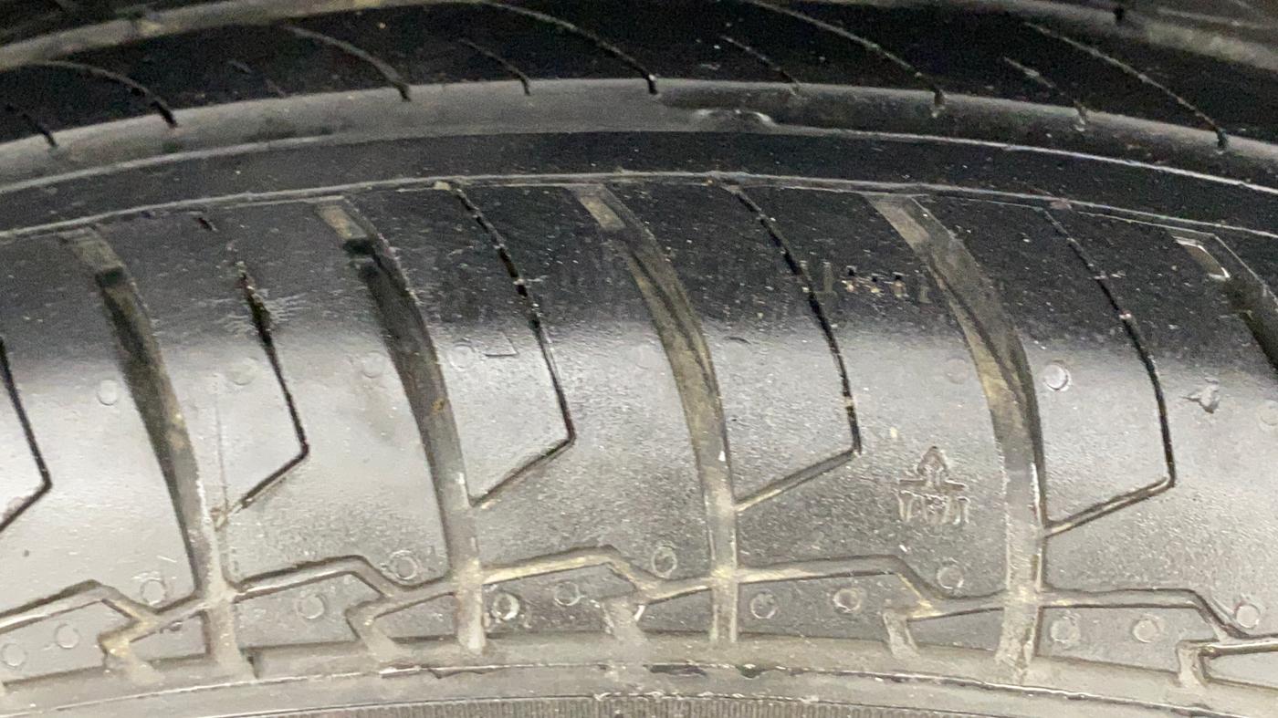 2024 Maruti Dzire VXI, Petrol, Manual, 13,221 km, Left Rear Tyre Tread