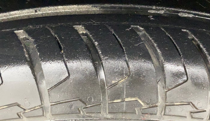 2024 Maruti Dzire VXI, Petrol, Manual, 13,221 km, Left Front Tyre Tread