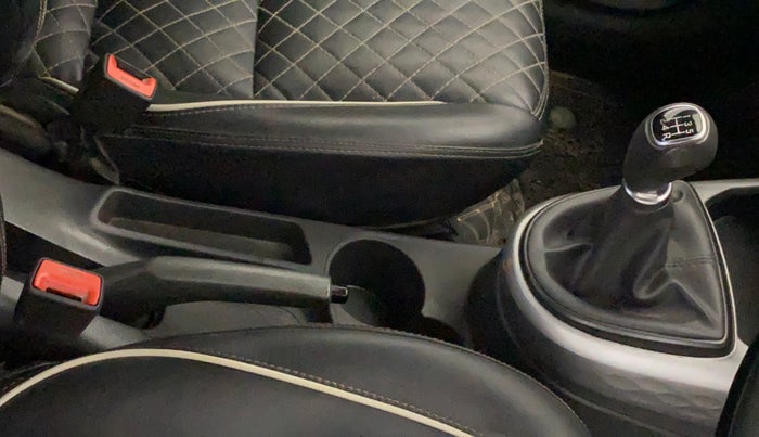 2021 Hyundai GRAND I10 NIOS SPORTZ 1.2 KAPPA VTVT CNG, CNG, Manual, 98,327 km, Gear Lever