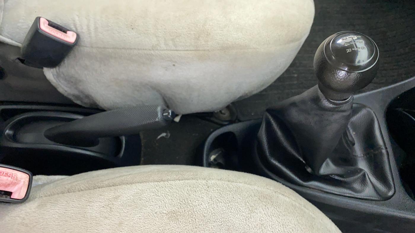 2011 Toyota Etios Liva V SP, Petrol, Manual, 57,603 km, Gear Lever