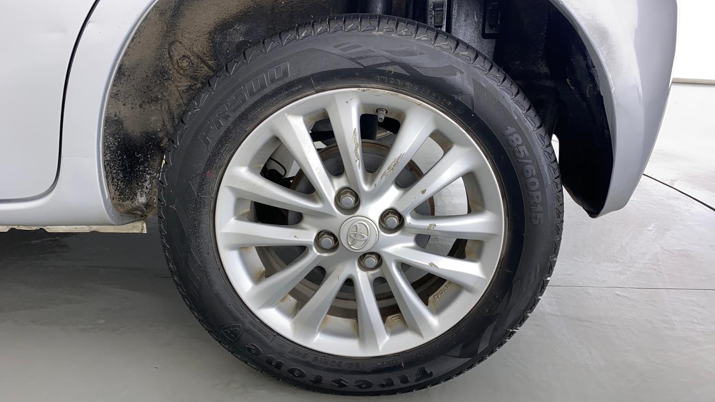 2011 Toyota Etios Liva V SP, Petrol, Manual, 57,603 km, Left Rear Wheel