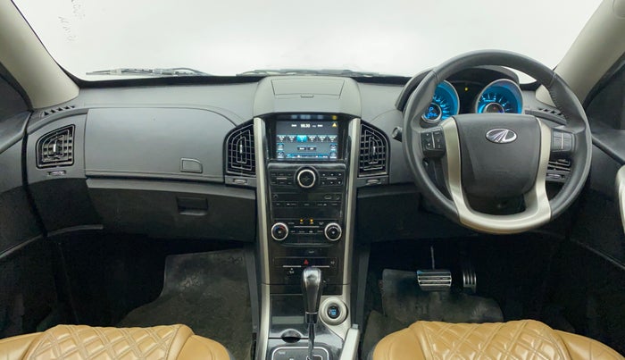 2020 Mahindra XUV500 W11 AT, Diesel, Automatic, 62,948 km, Dashboard