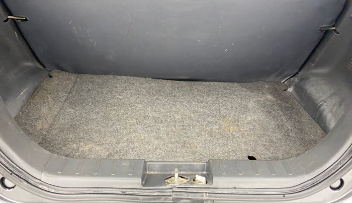 2016 Maruti Alto K10 VXI AMT, Petrol, Automatic, 56,360 km, Boot Inside